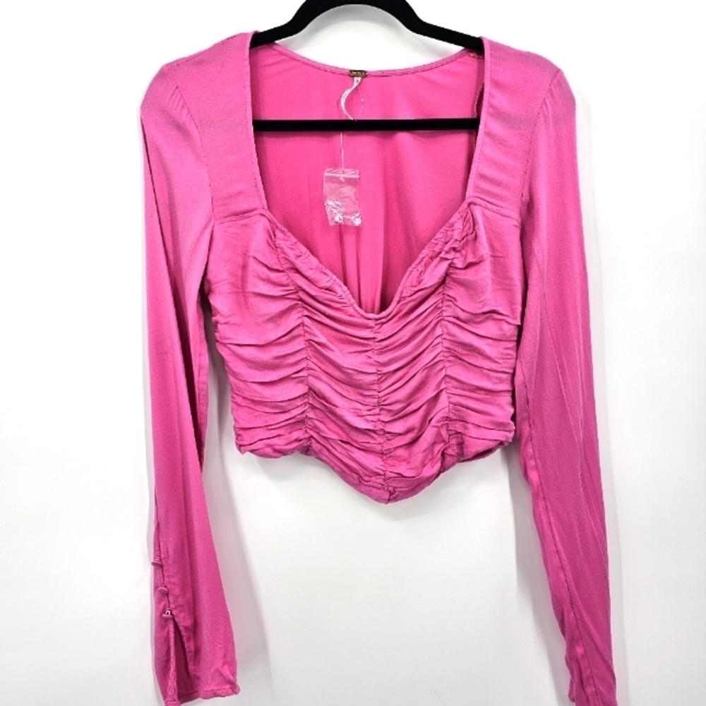 Free People Pink Ruched Long Sleeve Cropped Top | Retro Feminine Vibes | Size XS